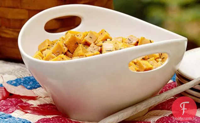 Salada de batata doce com alecrim-vinagrete de mel