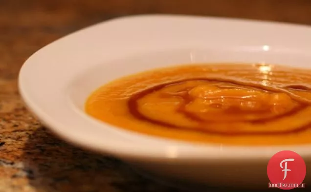 Sopa Vegana De Batata Doce E Pêra