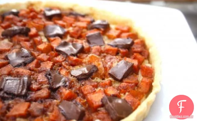 Torta De Pedaços De Chocolate Com Batata-Doce