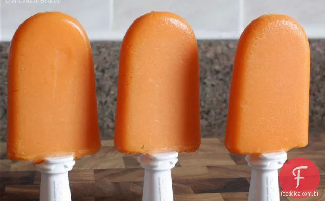 Paleta de papaya y Coco (Papaya and Coconut Popsicle)