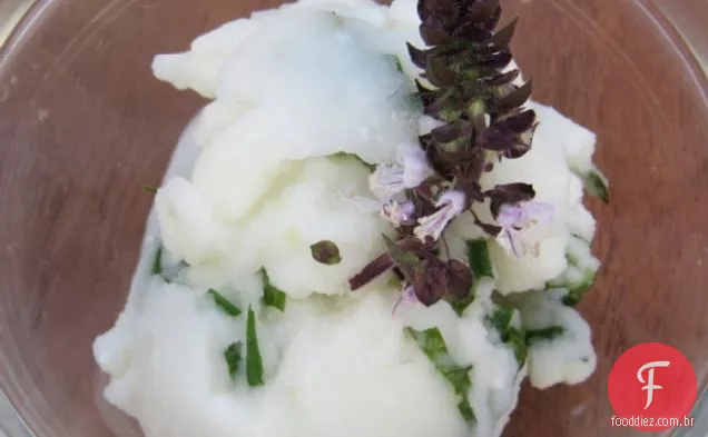 Manjericão Tailandês, Sorbet De Coco E Limão