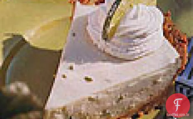 Torta gelada de limão e coco com macadâmia-crosta de coco