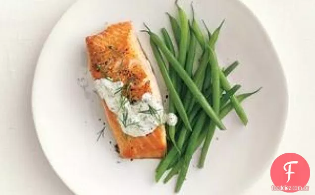 Salmão Com Receita De Molho De Endro