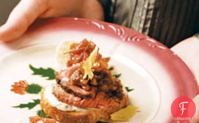 Lombo de carne Crostini com Sultana - Port Relish