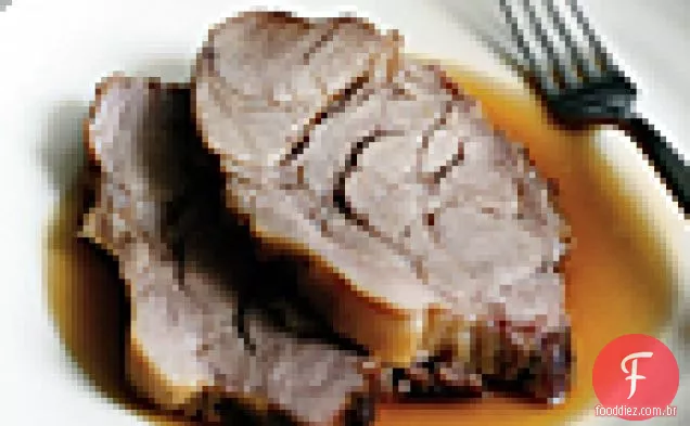 Carne de porco assada com leite e ervas frescas (Maiale al Latte )