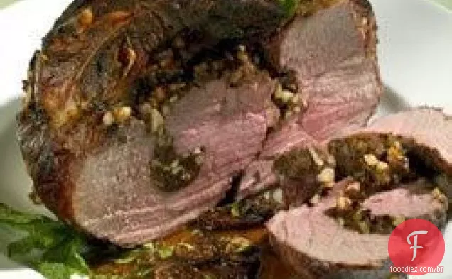 Perna de cordeiro recheada com molho balsâmico-Figo