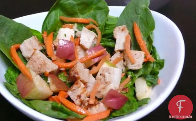 Salada De Frango Asiática Crocante