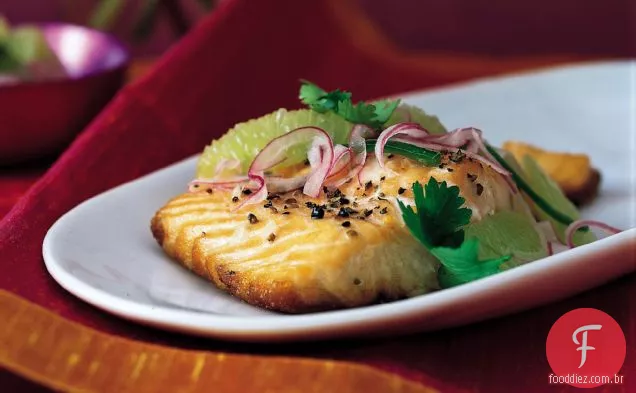 Salmão assado com Salsa de limão