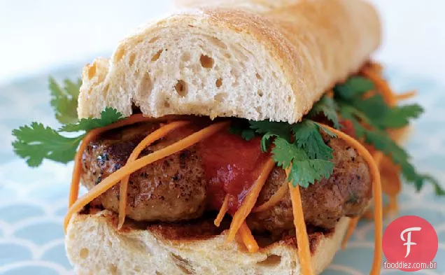 Sanduíches Vietnamitas Grelhados De Carne De Porco