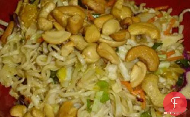 Salada doce e crocante