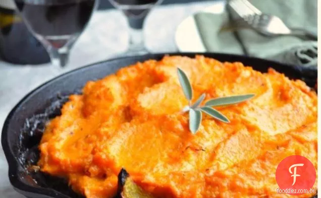 Cordeiros e amêijoas: Torta De Pastor De Cordeiro e raízes torradas