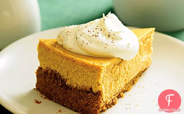 Cheesecake de batata-doce assado com creme de bordo