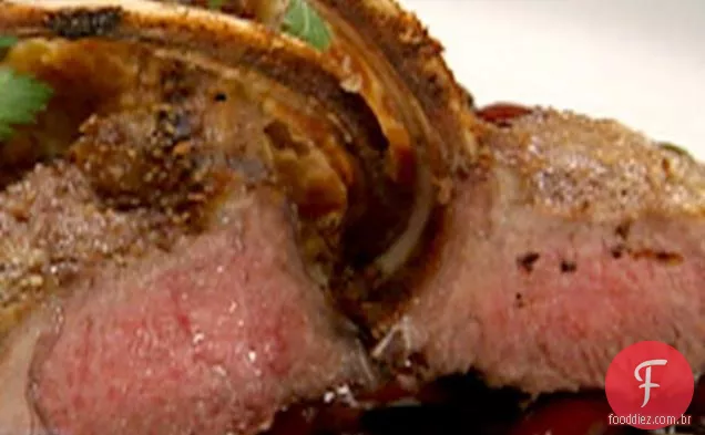 Nova Zelândia Rack De Cordeiro com purê de batata doce e três Ragu de feijão