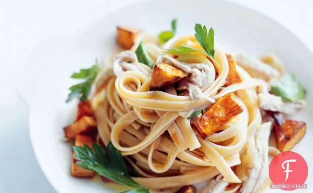 Batata-Doce Assada, Alho E Frango Fettuccine