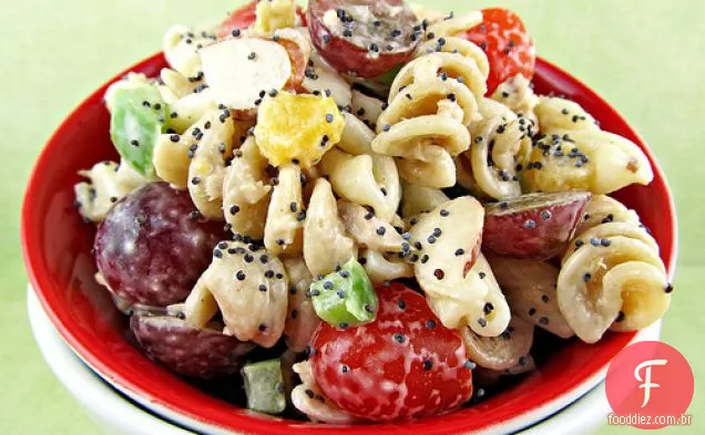 Salada De Macarrão Com Sementes De Papoula