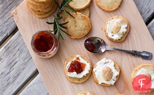 Mordidas De Queijo Rosemary