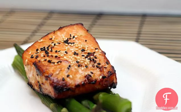Miso Gengibre Salmão