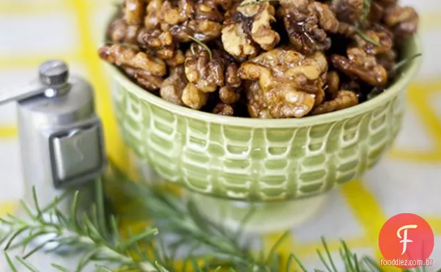 Nozes Caramelizadas Com Alecrim