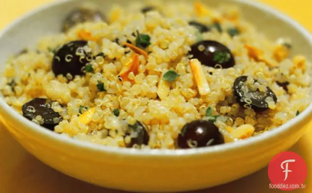 Salada De Quinoa Com Uvas