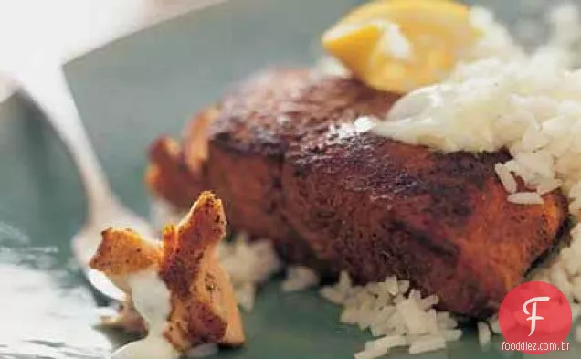 Salmão Assado Com Especiarias Indianas