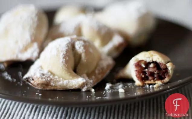 Celli Ripieni (Bolinhos De Geléia De Uva)