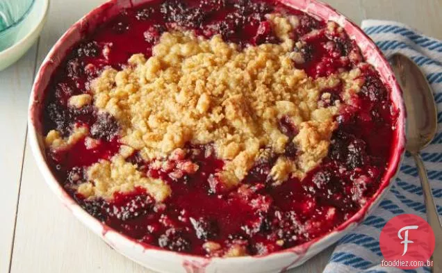 Fresco Blackberry Crisp