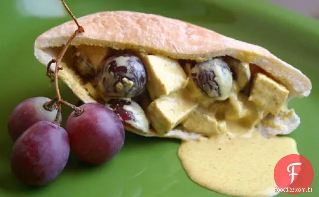 Salada de frango com curry de Nicole