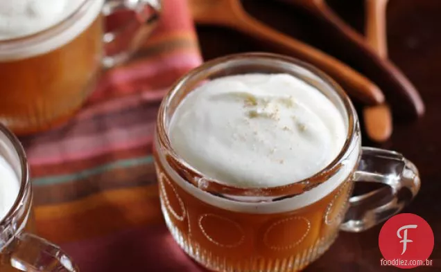 Geleias De Maçã Temperadas Com Mousse De Iogurte