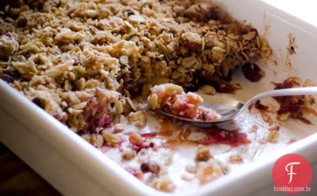 Apple & Ruibarbo Muesli Crumble