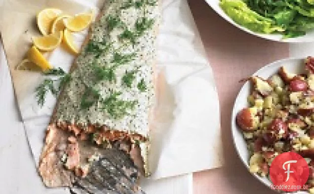Salmão Assado Com Iogurte Herbado