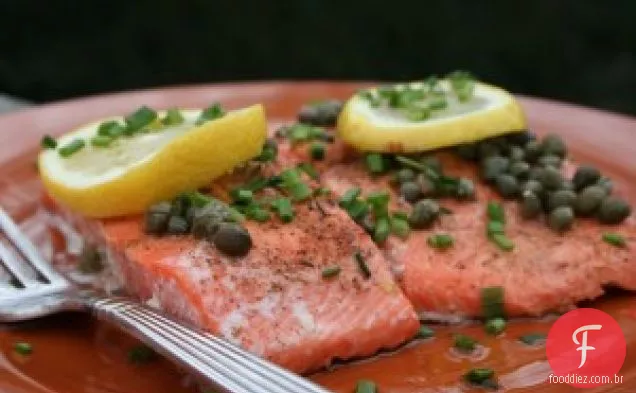 Salmão Com Limão E Alcaparras