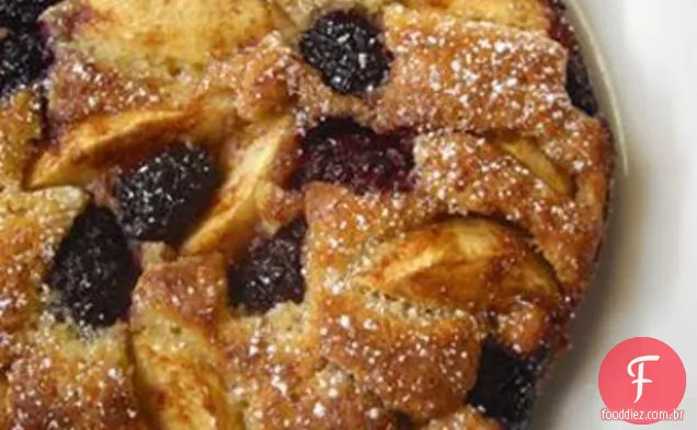 Apple-Blackberry Cake