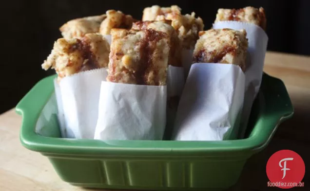 Barras De Panqueca Streusel De Maçã Assada