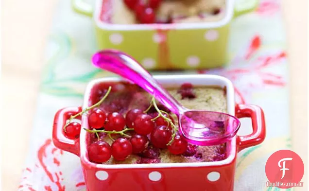 Groselha Vermelha E Damasco Clafoutis