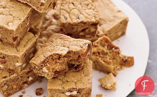 Apricot Blondies