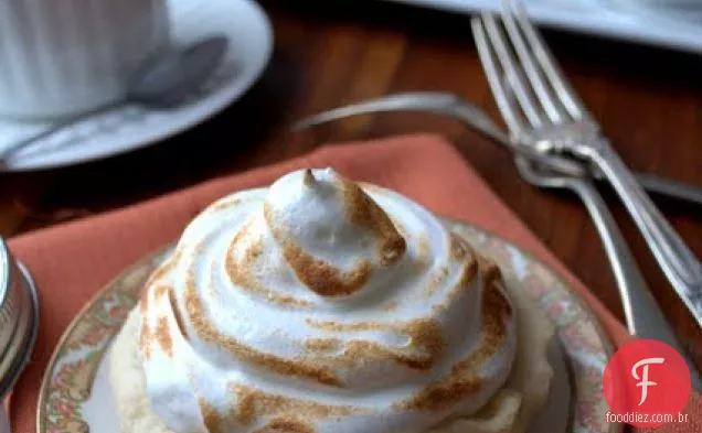 Tartlets De Merengue De Damasco De Abóbora