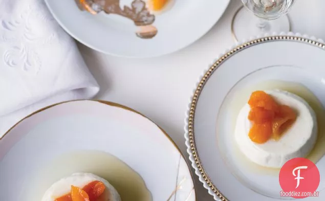 Iogurte grego Panna Cotta com damascos esmaltados com mel