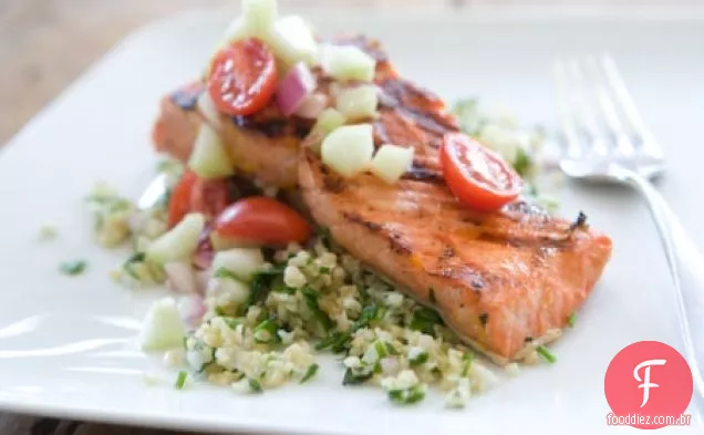 Salmão grelhado em conserva com salada Tabbouleh