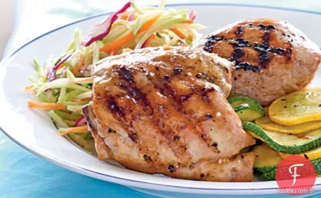 Frango Grelhado Com Vidro De Damasco