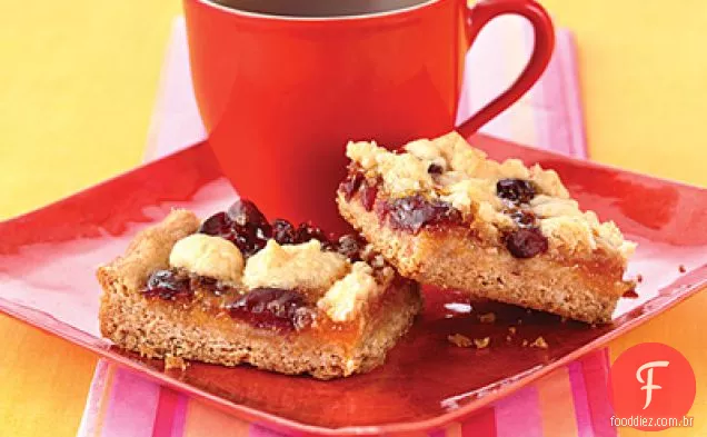 Barras De Crumble De Cereja De Damasco