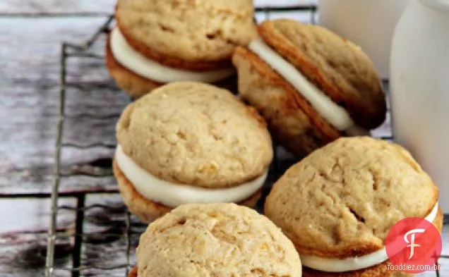 Banana Whoopie Pies