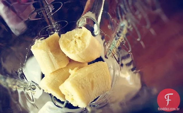 Banana Almond Crush Smoothie Receita