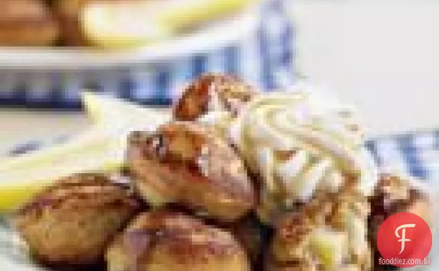 Panquecas de biscoito Graham cheias de Banana
