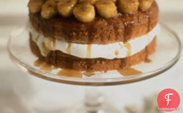 Bolo Da Camada Do Bourbon Da Banana