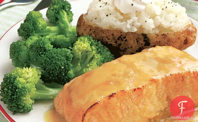 Filetes De Salmão Envidraçados Com Maple