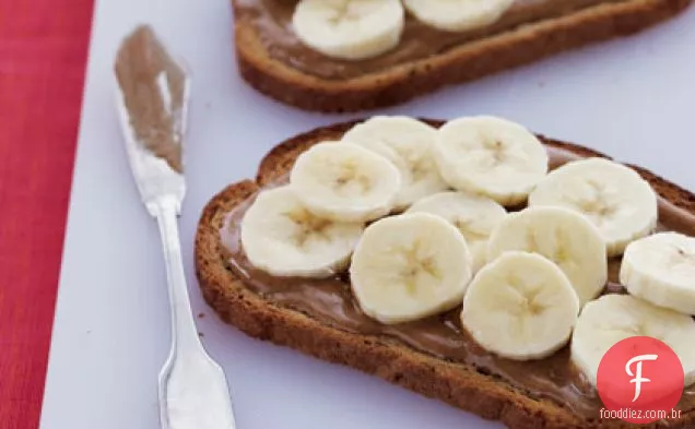 Torradas Com Manteiga De Banana E Amêndoa