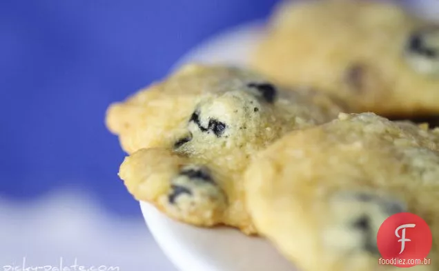 Biscoitos De Bolo De Banana Com Mel....4 ingredientes