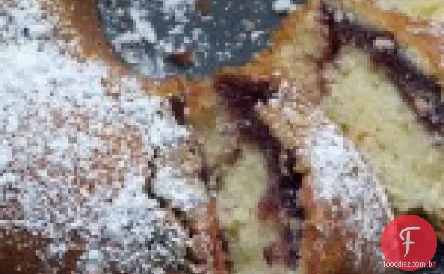 Bolo De Café Preto Cereja Creme Azedo