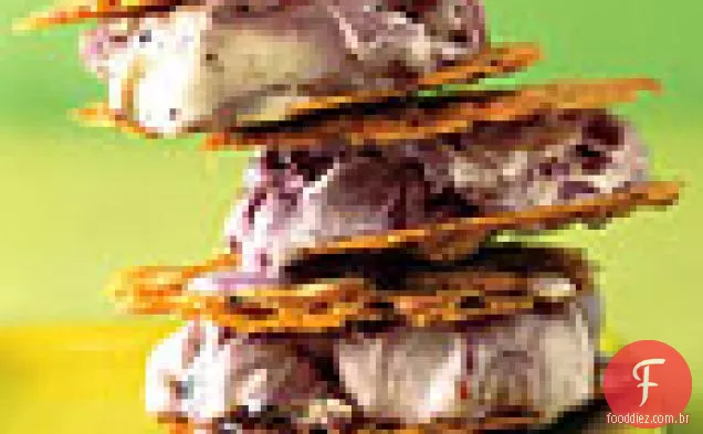 Sanduíches De Sorvete De Amêndoa Florentina E Framboesa Preta