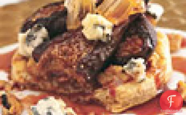 Figo preto quente da missão, Crunch da noz, e tortinhas azuis do queijo